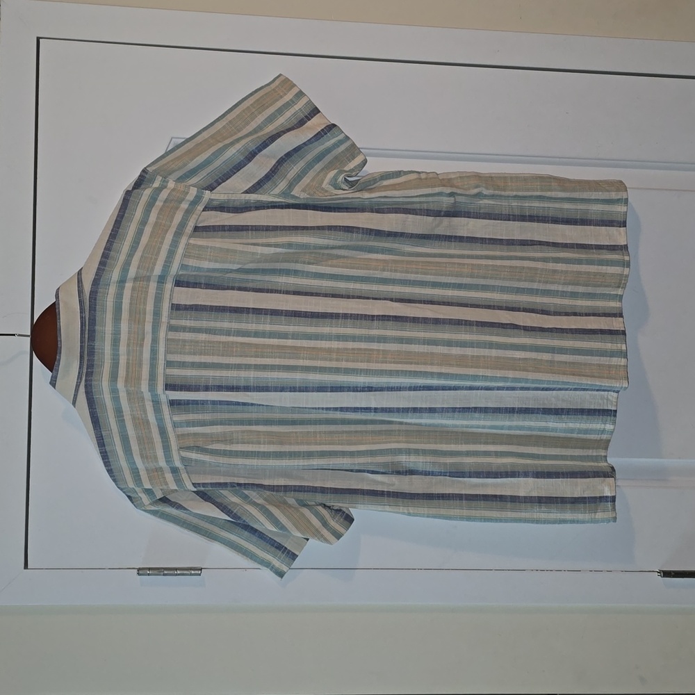 American Eagle Button Down Shirt - image 4